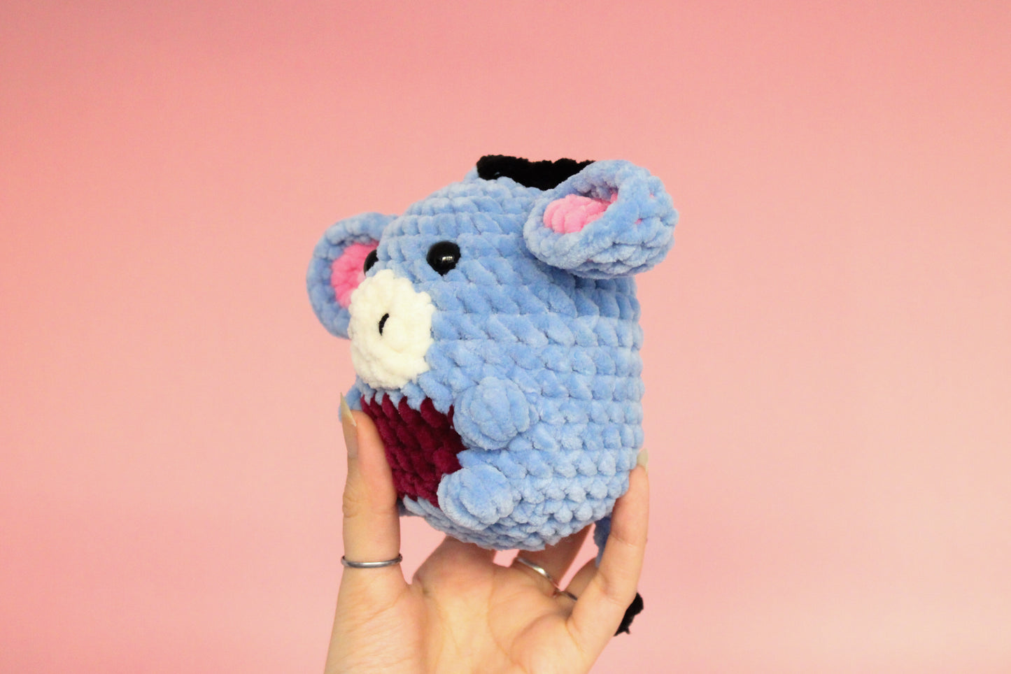 Eeyore croșetat din fir plușat