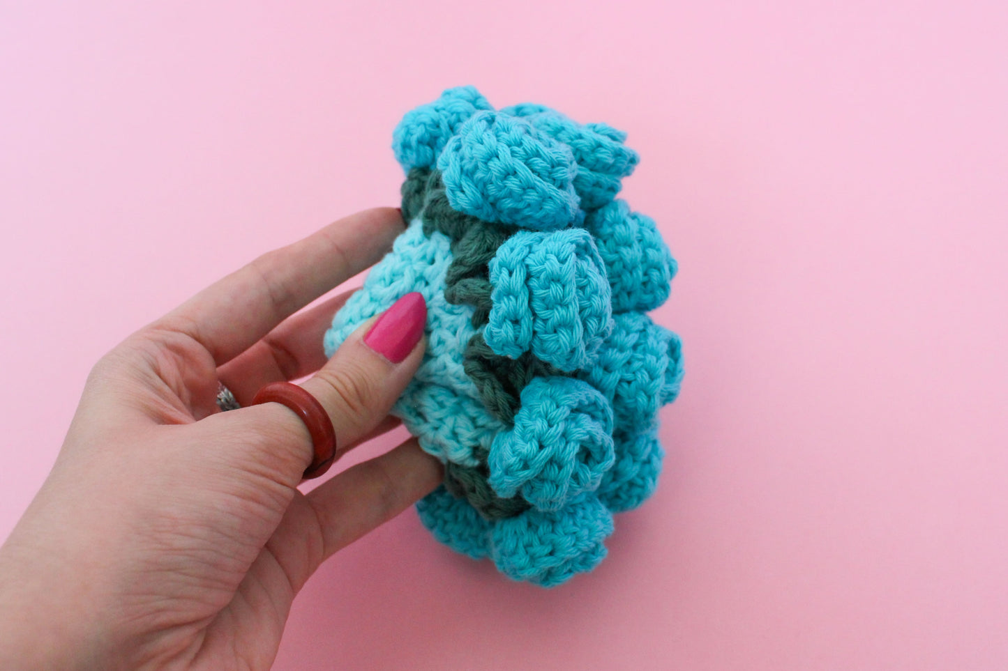 Coaster croșetat buchet albastru realizat din bumbac
