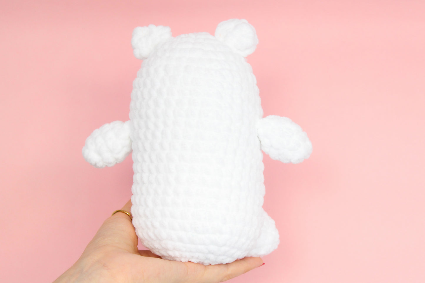 Ice bear - Jucarie We Bare Bears croșetată din fir plușat
