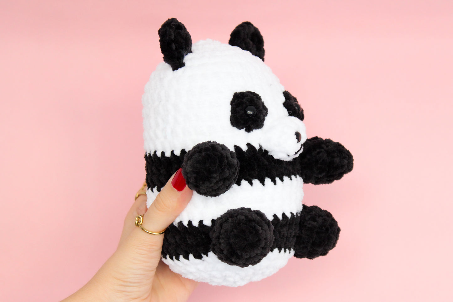 Panda - Jucarie We Bare Bears croșetată din fir plușat
