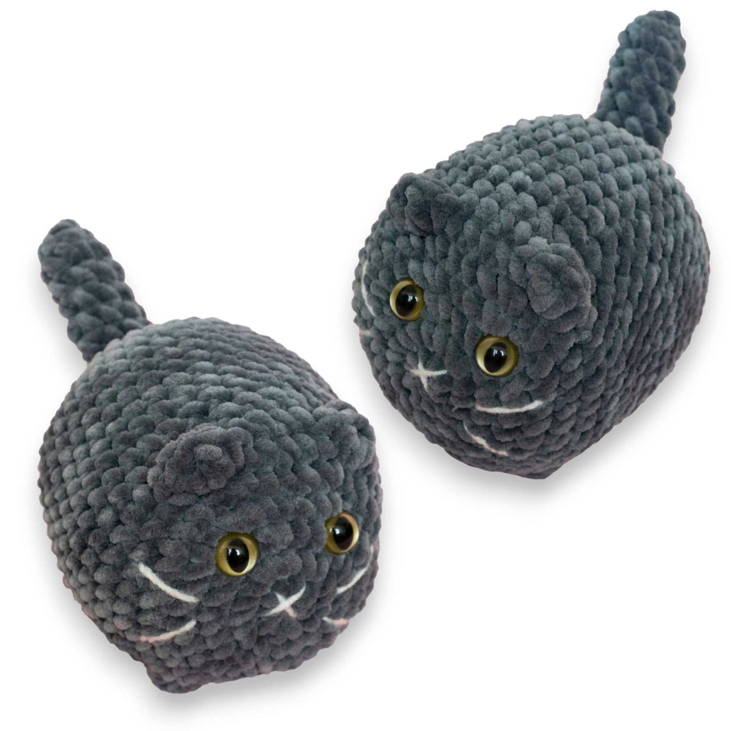 Pisică medie British shorthair croșetată din fir plușat