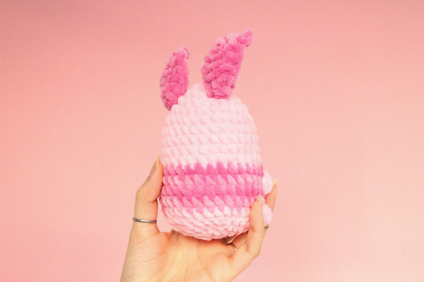 Piglet (Winnie the Pooh) mediu croșetat din fir plușat