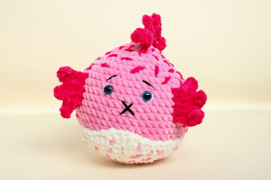 Pește balon roz croșetat din fir plușat