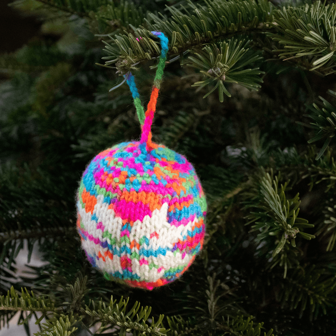 Decorațiune pentru Crăciun - Glob tricotat modele diverse