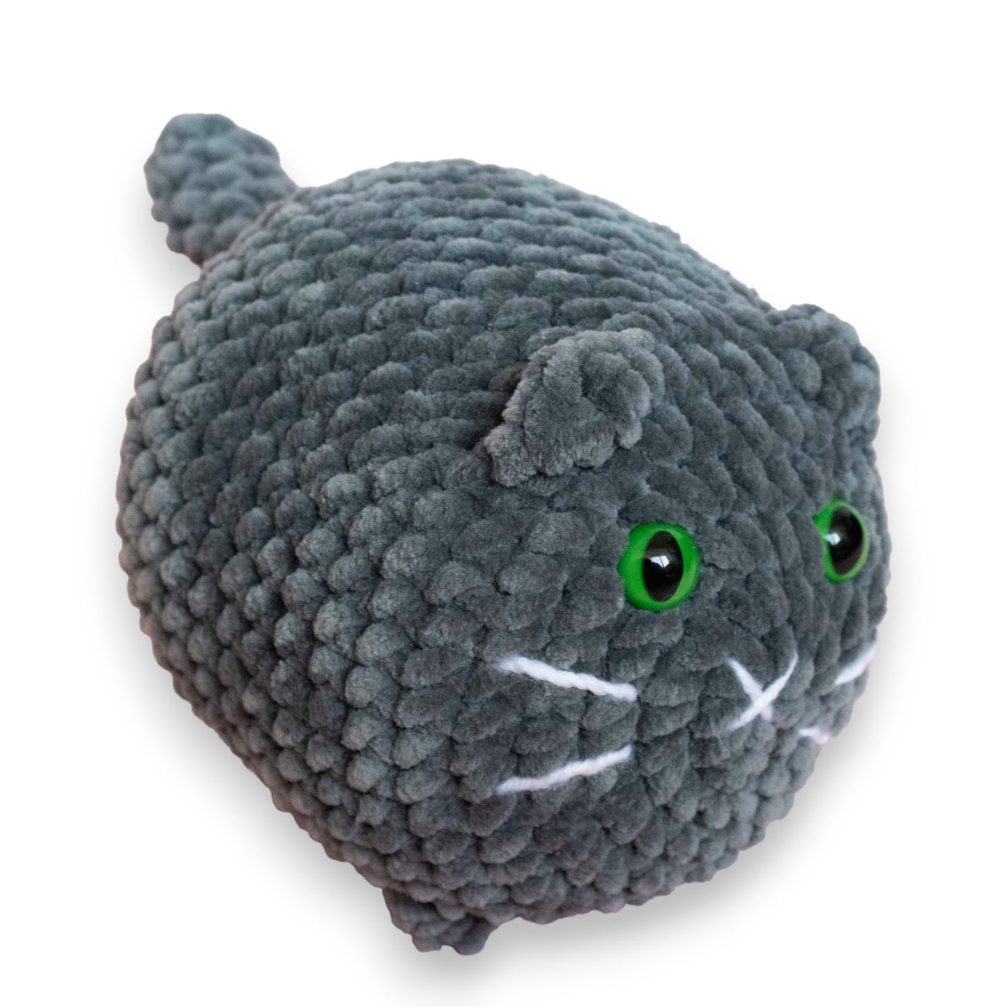 Pisică medie Russian blue croșetată din fir plușat